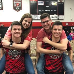 Meet your Posher, Noah